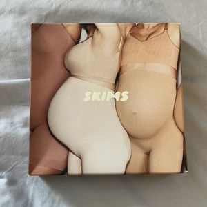 NWT SKIMS maternity seamless sculpting spanx